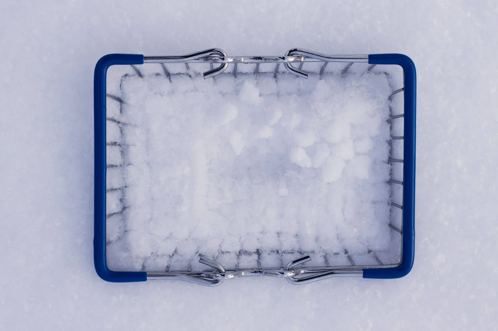 Do Wire Shopping Baskets Last in Cold Climates? - Good L Corp
